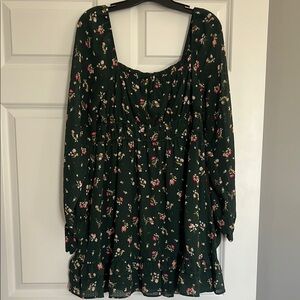 Lush Green Sundress with Bishop Sleeves